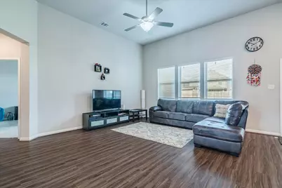 17206 Antioch Avenue, Pflugerville, TX 78660 - Photo 6