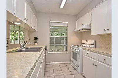 8406 Whittman Cove, Austin, TX 78757 - Photo 6