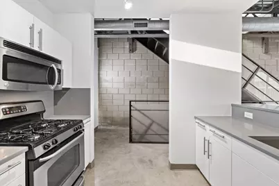 4801 S. Congress Avenue #H2, Austin, TX 78745 - Photo 8