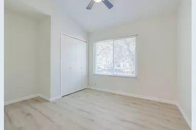 8809 United Kingdom Drive, Austin, TX 78748 - Photo 12