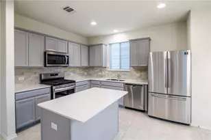 620 Reinhardt Blvd, Georgetown, TX 78626 - Photo 4