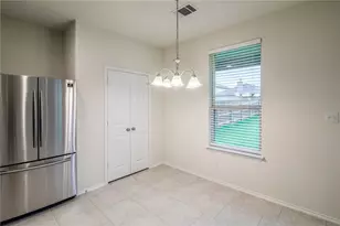 620 Reinhardt Blvd, Georgetown, TX 78626 - Photo 6