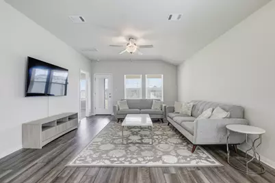 128 Outlaw Drive, Liberty Hill, TX 78642 - Photo 6