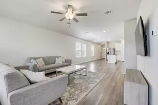 128 Outlaw Dr, Liberty Hill, TX 78642 - Photo 8