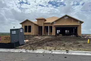 197 Wild Horse Dr, Cedar Creek, TX 78612 - Photo 2