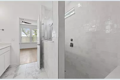 1700 Spring Mountain Cove, Georgetown, TX 78628 - Photo 20