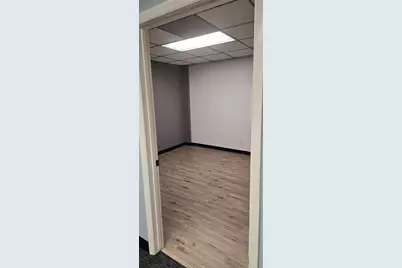 8711 Burnet Rd Road #e50, Austin, TX 78757 - Photo 6