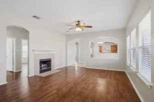 300 Golden Eagle Ln, Leander, TX 78641 - Photo 30