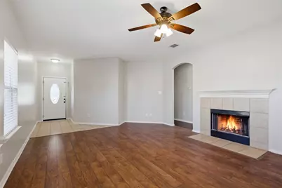 300 Golden Eagle Lane, Leander, TX 78641 - Photo 2