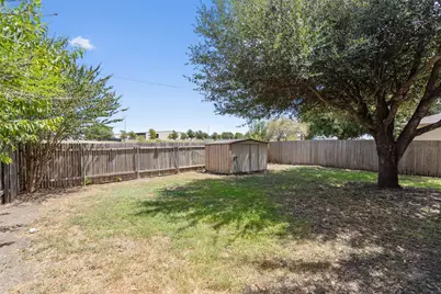 4010 Kings Canyon Drive, Taylor, TX 76574 - Photo 22