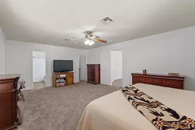 4010 Kings Canyon Drive, Taylor, TX 76574 - Photo 12