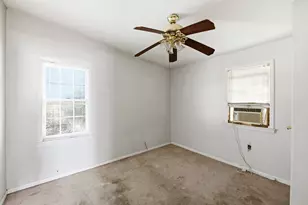 12716 Pauls Valley Rd, Austin, TX 78737 - Photo 8