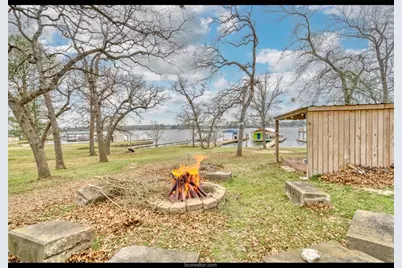 10967 Clyde Acord Road, Franklin, TX 77856 - Photo 24