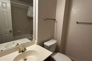 7213 Oak Meadow Dr, Austin, TX 78736 - Photo 10