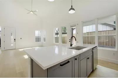4803 Prock Lane #B, Austin, TX 78721 - Photo 6