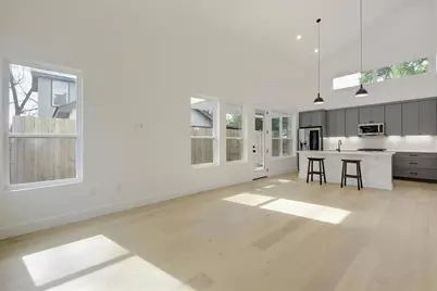 4803 Prock Lane #B, Austin, TX 78721 - Photo 2