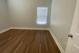 13001 Hymeadow Dr, Austin, TX 78729 - Photo 10