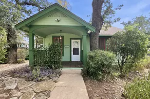 3307 Helms St, Austin, TX 78705 - Photo 2
