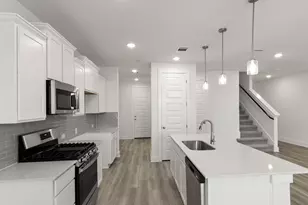 18909 Schultz Ln, Round Rock, TX 78664 - Photo 12