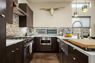 3005 E Martin Luther King Jr Blvd, Austin, TX 78702 - Photo 14