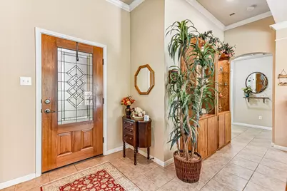 109 Elm Wood Drive, Elgin, TX 78621 - Photo 6