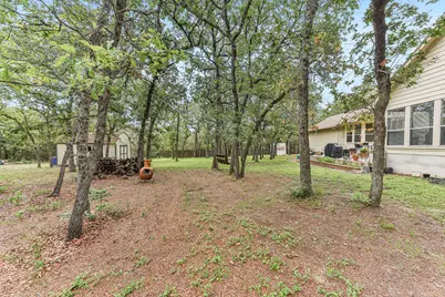 109 Elm Wood Drive, Elgin, TX 78621 - Photo 36