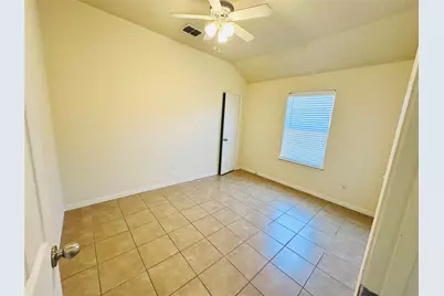 19309 Wt Gallaway Street, Manor, TX 78653 - Photo 10