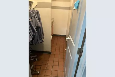 5225 E Cesar Chavez Street, Austin, TX 78702 - Photo 14