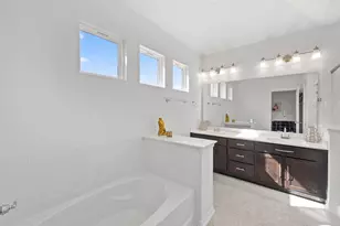 189 Durian Loop, Buda, TX 78610 - Photo 16