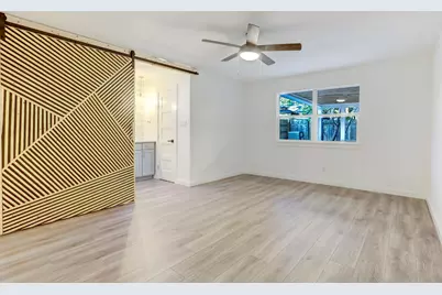2902 Jorwoods Drive, Austin, TX 78745 - Photo 10