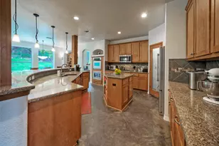 124 Summer Oak Ct, Georgetown, TX 78628 - Photo 12