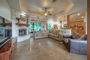 124 Summer Oak Ct, Georgetown, TX 78628 - Photo 6