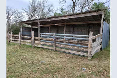 847 Highway 95 S, Smithville, TX 78957 - Photo 4