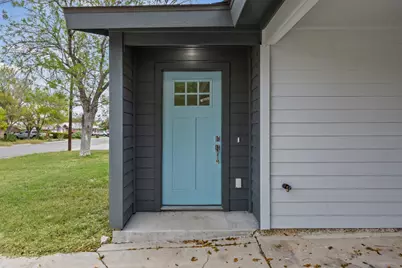 1100 Monte Vista Drive, Lockhart, TX 78644 - Photo 4
