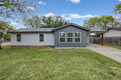 1100 Monte Vista Drive, Lockhart, TX 78644 - Photo 1