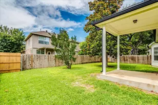 11101 Sandstone Trail, Austin, TX 78750 - Photo 32