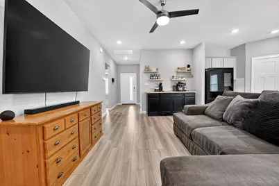 117 Halford Road, Georgetown, TX 78633 - Photo 4