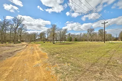 2247 Old Highway 20, McDade, TX 78650 - Photo 34