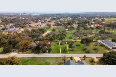 825 Sun Ray, Horseshoe Bay, TX 78657 - Photo 2