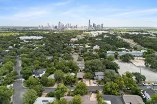 200 La Vista St, Austin, TX 78704 - Photo 28