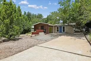 200 La Vista St, Austin, TX 78704 - Photo 2