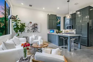 2212 S 2nd St, Austin, TX 78704 - Photo 6