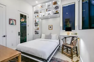 2212 S 2nd St, Austin, TX 78704 - Photo 16