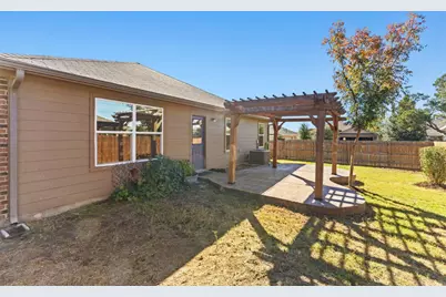 10600 Menominee Falls Lane, Austin, TX 78754 - Photo 24