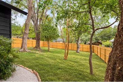 5210 Emerald Meadow Drive, Austin, TX 78745 - Photo 30