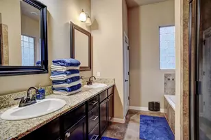 129 Haliimaile Ln, Bastrop, TX 78602 - Photo 20