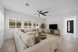 6717 Alleyton Dr, Austin, TX 78725 - Photo 6