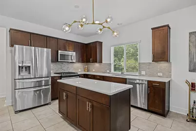 6717 Alleyton Drive, Austin, TX 78725 - Photo 10