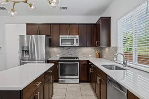 6717 Alleyton Dr, Austin, TX 78725 - Photo 12