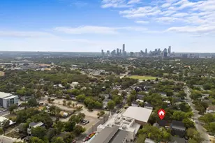 2941 E 14th St, Austin, TX 78702 - Photo 18